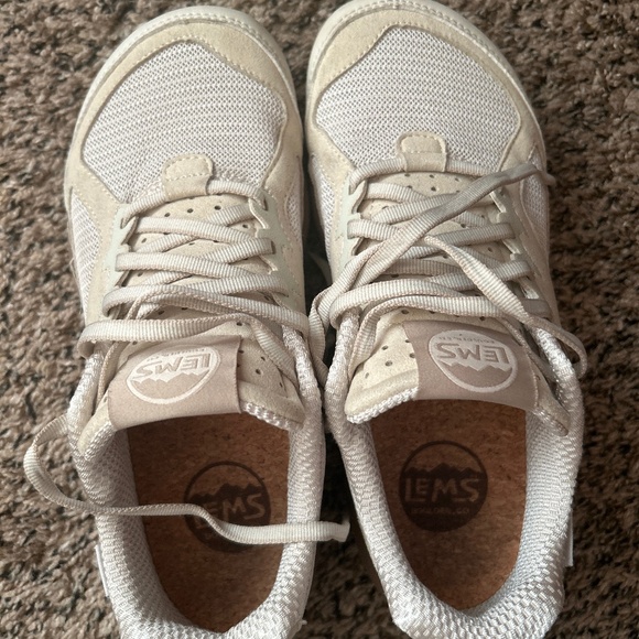 Lems Shoes - WOMEN'S PRIMAL ECO LEMS SHOE color: fossil